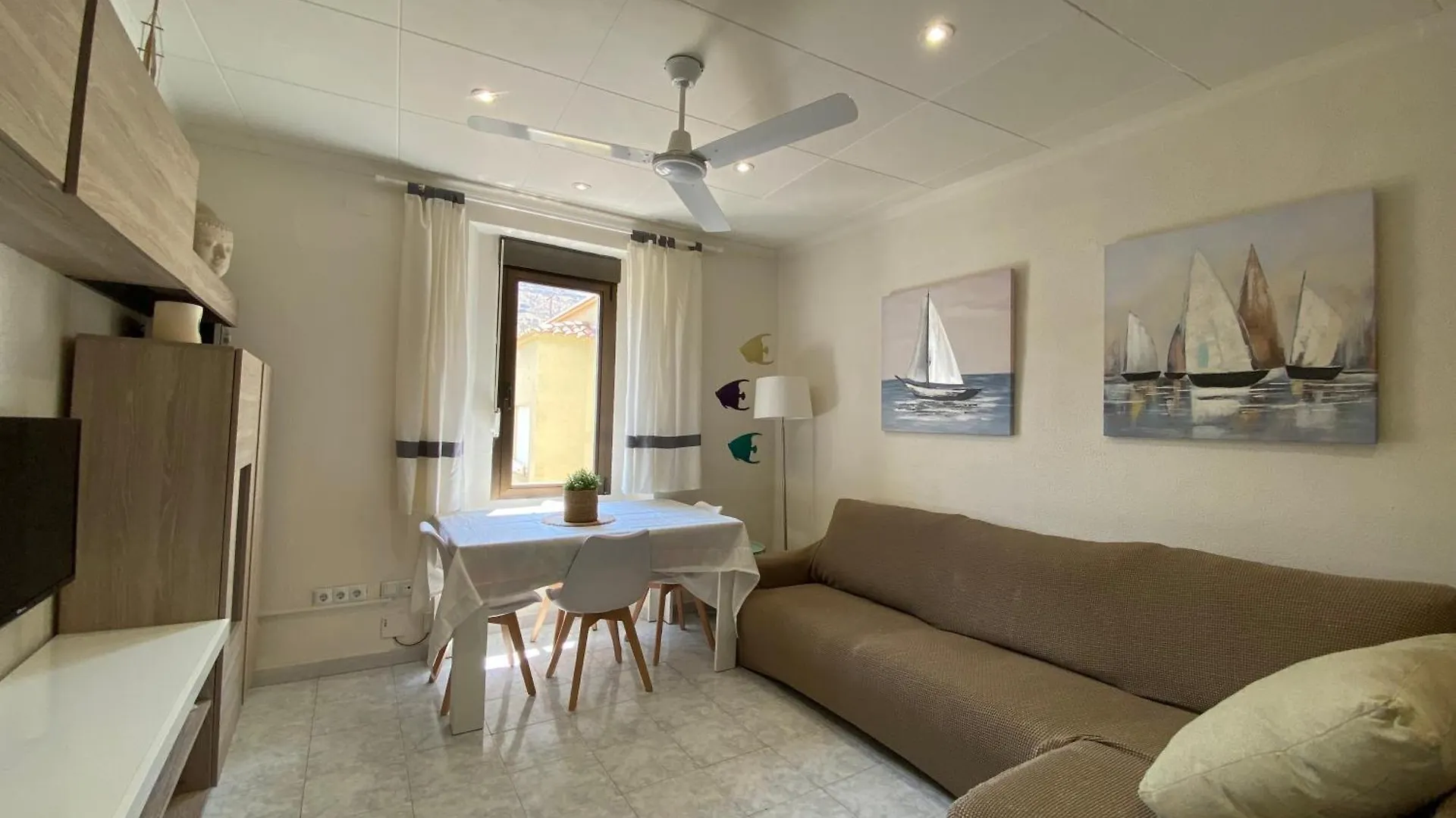 Apartaments Portbou Costa Brava 0*,  España