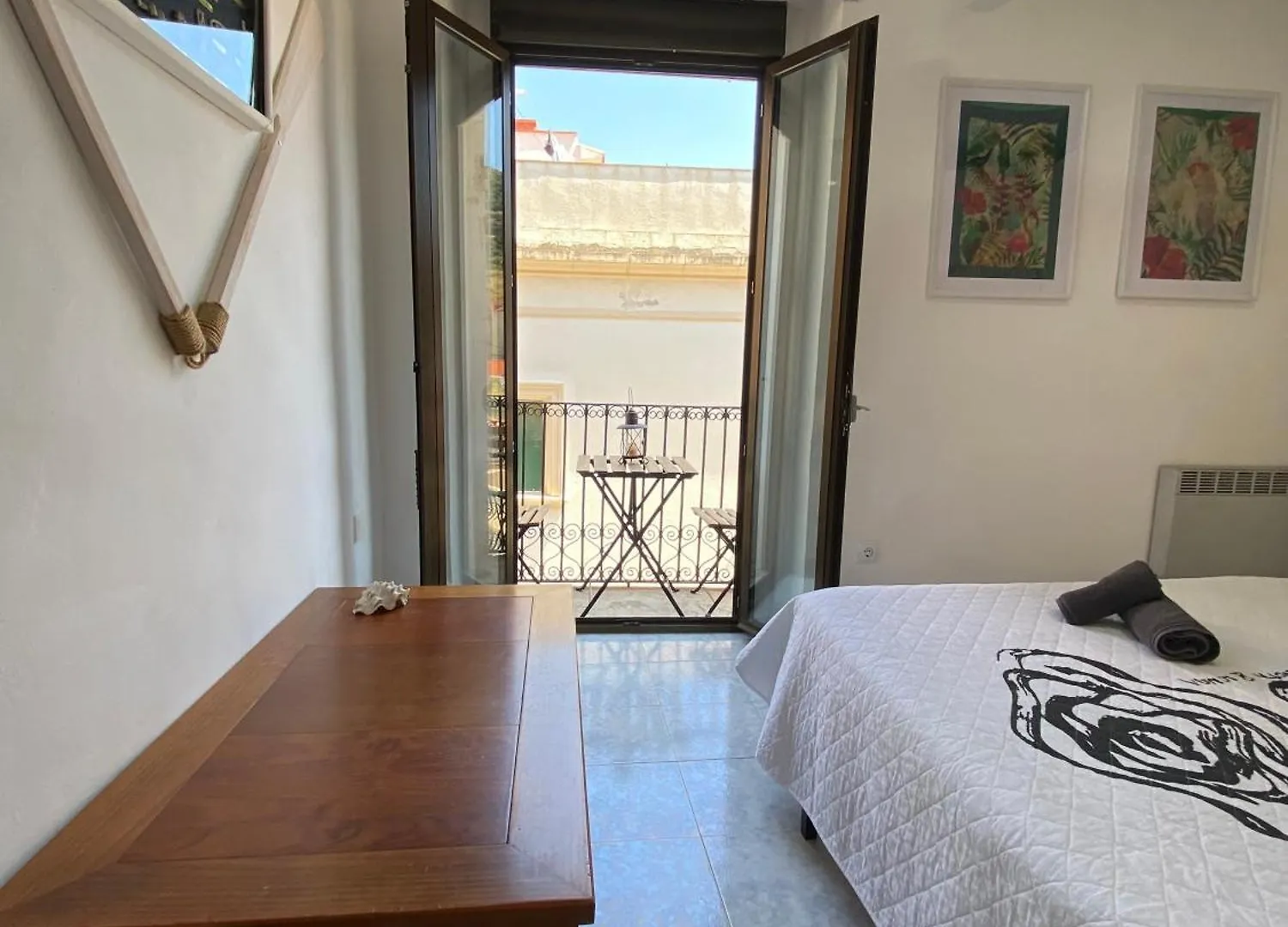 شقة Apartaments Portbou Costa Brava إسبانيا