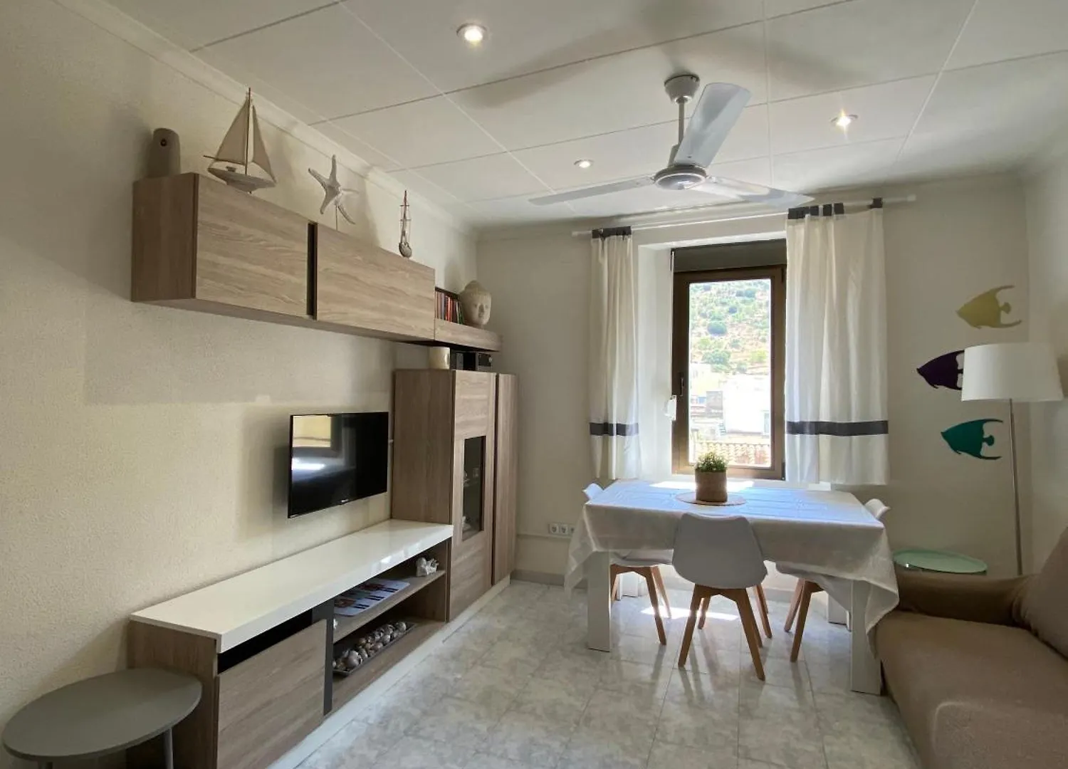 Apartaments Portbou Costa Brava 0*,  إسبانيا